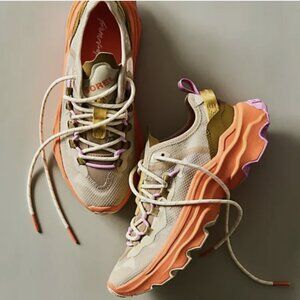 FP MOVEMENT x Sorel Women's Pink and Tan Sneakers Size 9.5